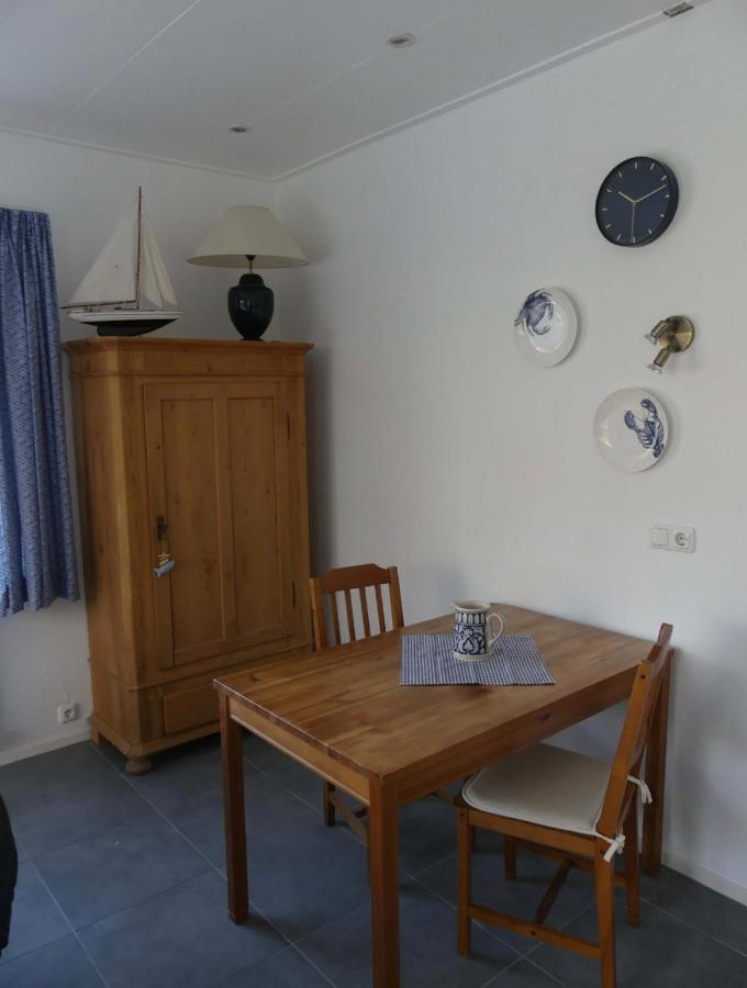 Appartement Boomgaard Vrouwenpolder Esterno foto
