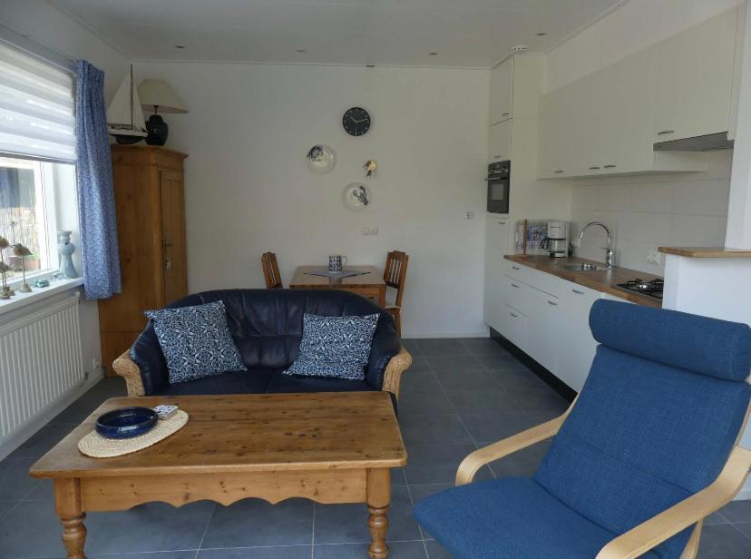 Appartement Boomgaard Vrouwenpolder Esterno foto