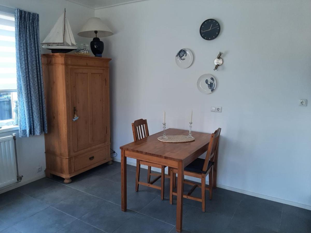Appartement Boomgaard Vrouwenpolder Esterno foto