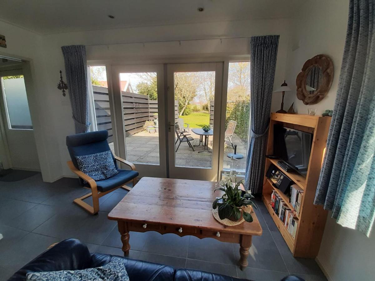 Appartement Boomgaard Vrouwenpolder Esterno foto
